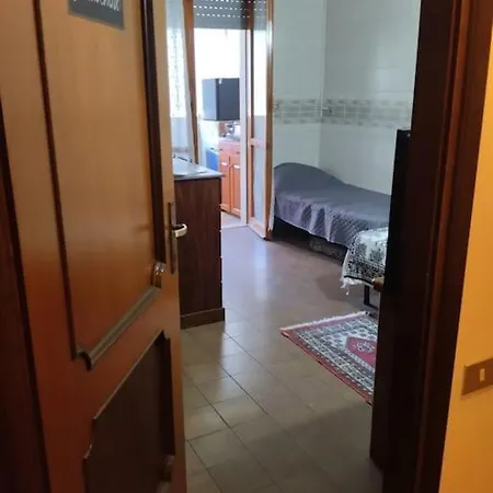 Little Beach House דירה קליארי