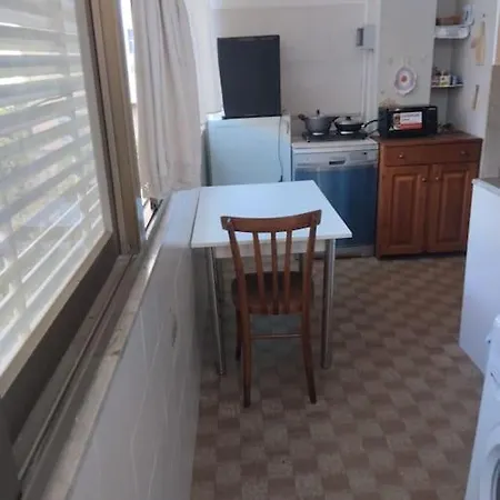 דירה Little Beach House *